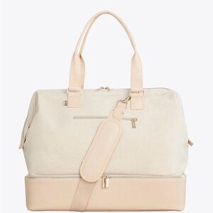 NWT BEIS Weekender Bag